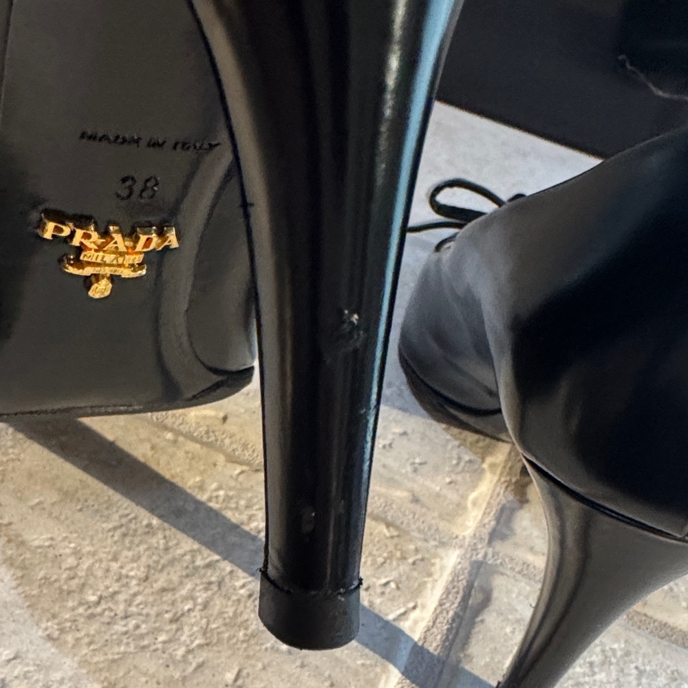 Prada Black Patent Leather Heels with Bow Size 38 - Picture 6 of 11